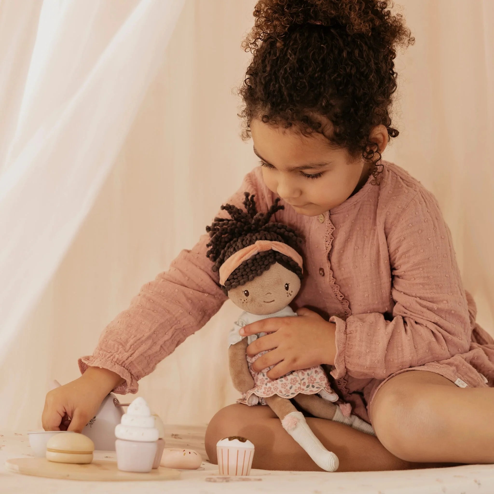 Little Dutch Boneca de pano Evi 35 cm LD4666
