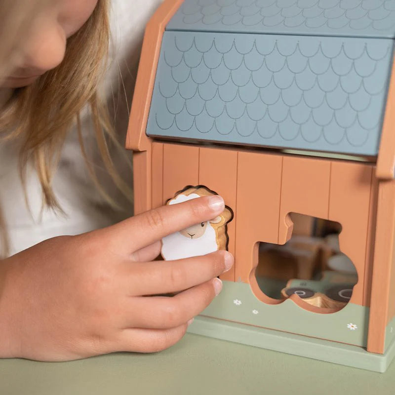 Little Dutch Shape Sorter Little Farm LD7147